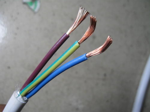 【电缆知识】电缆绝缘表面凹凸不平、鼓包的原因是什么？